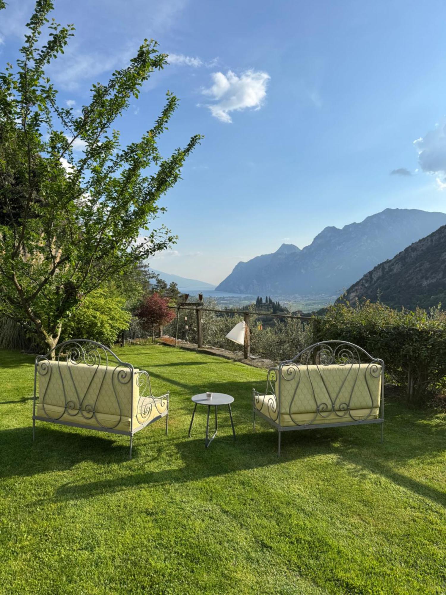 Sweet Laghel Apartments Arco Buitenkant foto